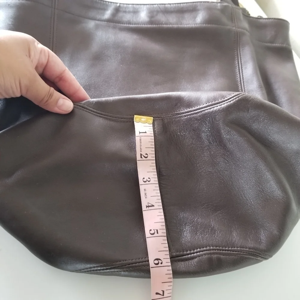 Coach | Vintage Brown Soho Duffle Tote 4082
